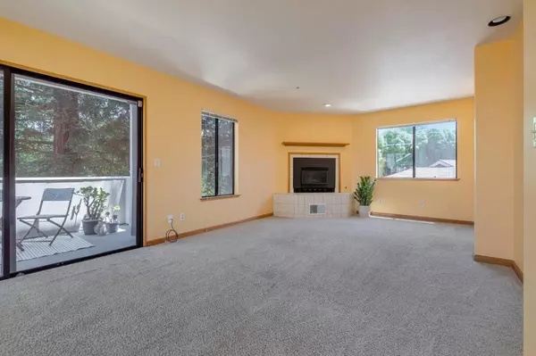 Santa Cruz, CA 95062,1745 Esperanza CT