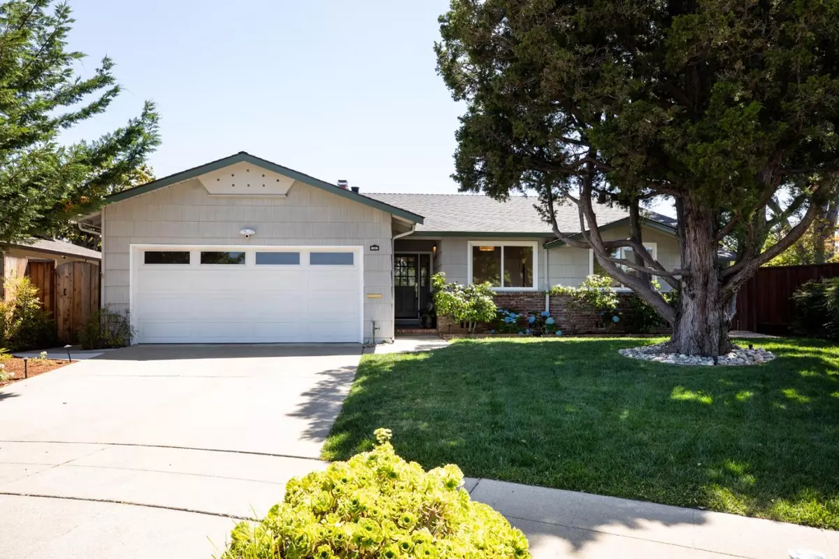 Sunnyvale, CA 94087,1367 Bobolink CIR