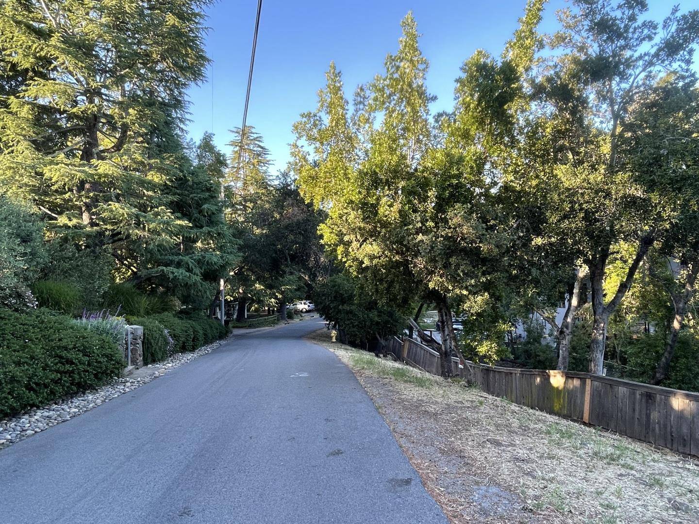 Woodside, CA 94062,221 Highland TER
