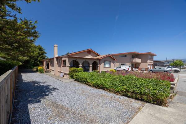 740 Purissima ST, Half Moon Bay, CA 94019