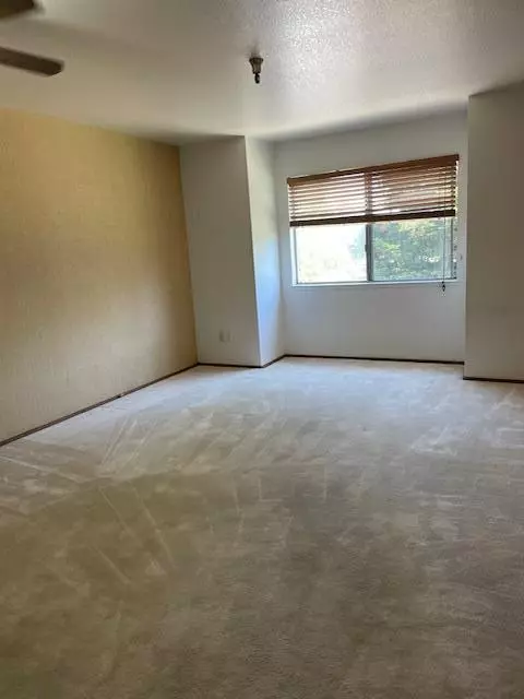 Santa Cruz, CA 95062,210 Vista Prieta CT