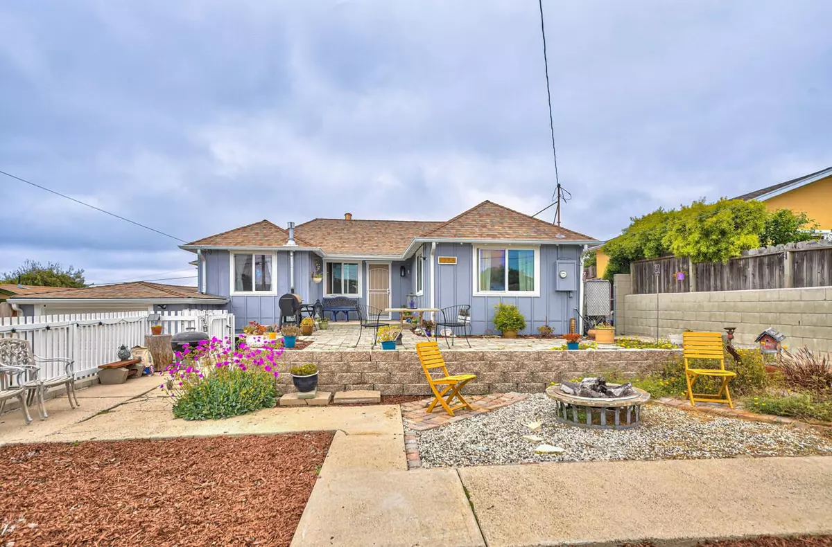 Seaside, CA 93955,1233 Harcourt AVE