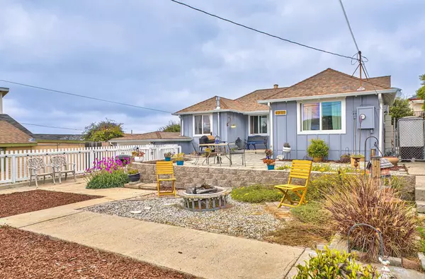 Seaside, CA 93955,1233 Harcourt AVE