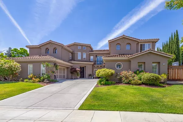 2168 Terrena Valley DR, San Jose, CA 95121
