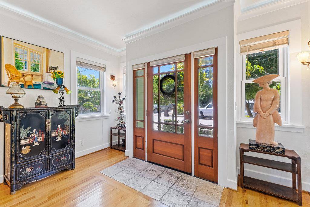 Santa Cruz, CA 95062,222 Seaview AVE