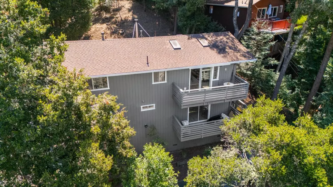 2480 Redwood DR, Aptos, CA 95003