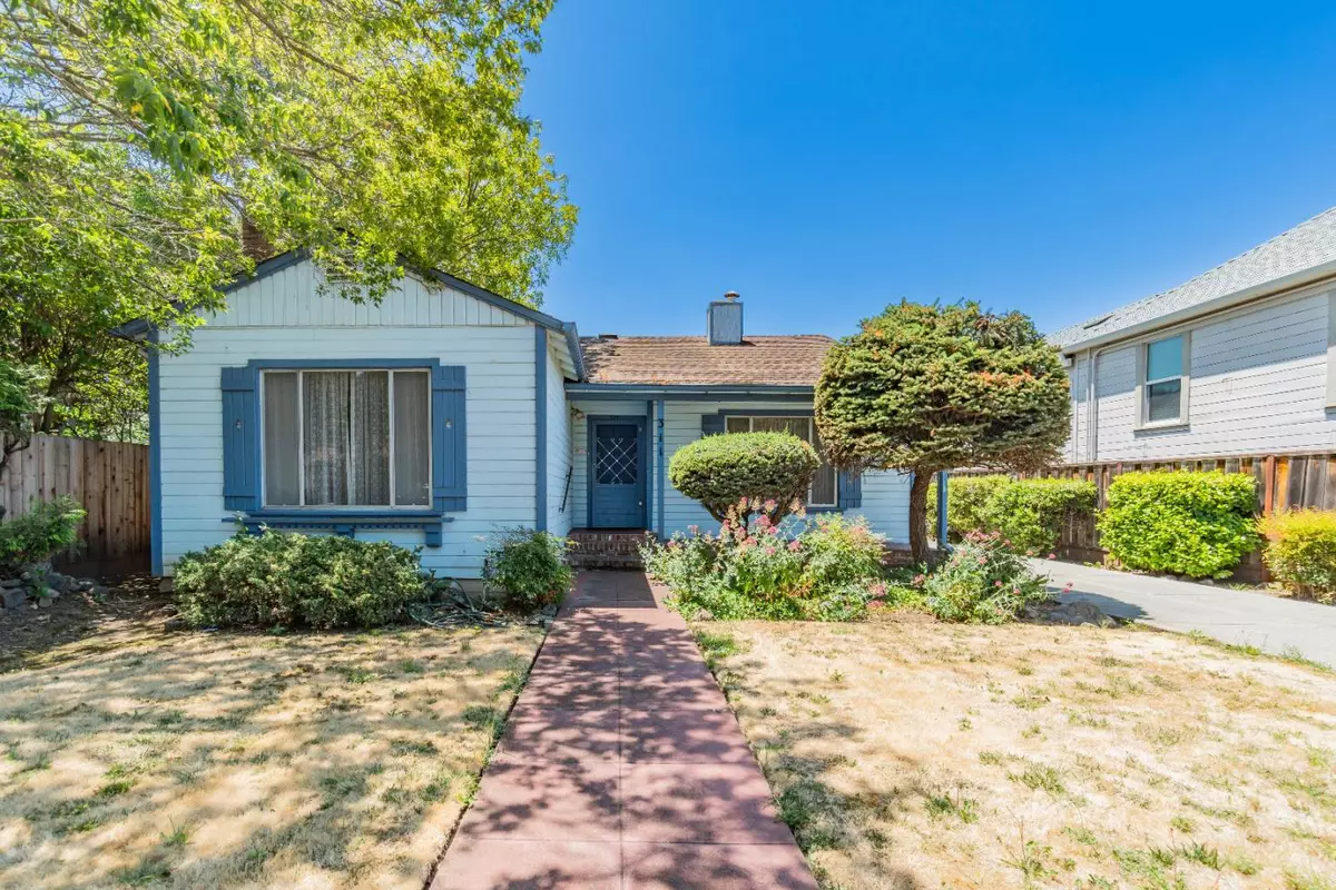 San Mateo, CA 94401,311 N Delaware ST
