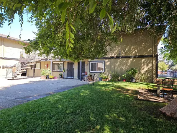 7487 Rogers LN, Gilroy, CA 95020