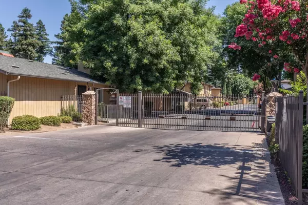 Fresno, CA 93727,5140 E Cesar Chavez BLVD 143