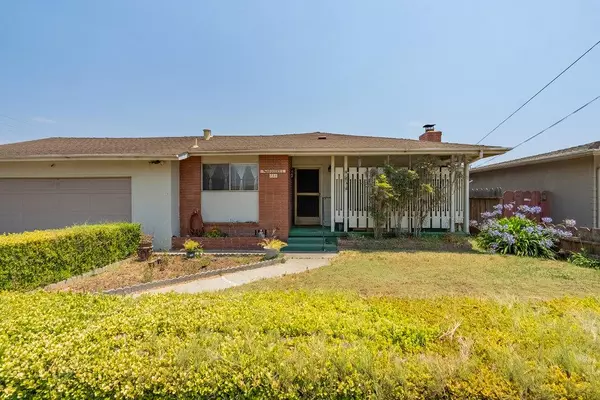 Gonzales, CA 93926,330 8th ST