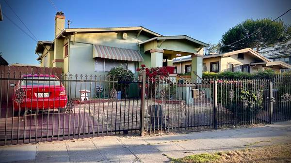 2715 High ST, Oakland, CA 94619