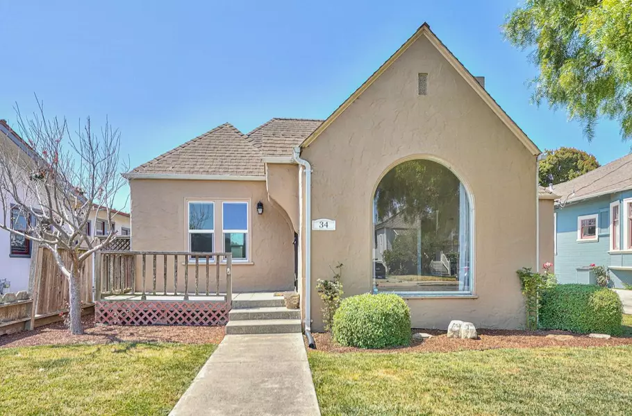 34 Harvest ST, Salinas, CA 93901