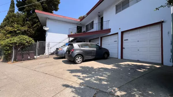 Oakland, CA 94602,3420 Delaware ST