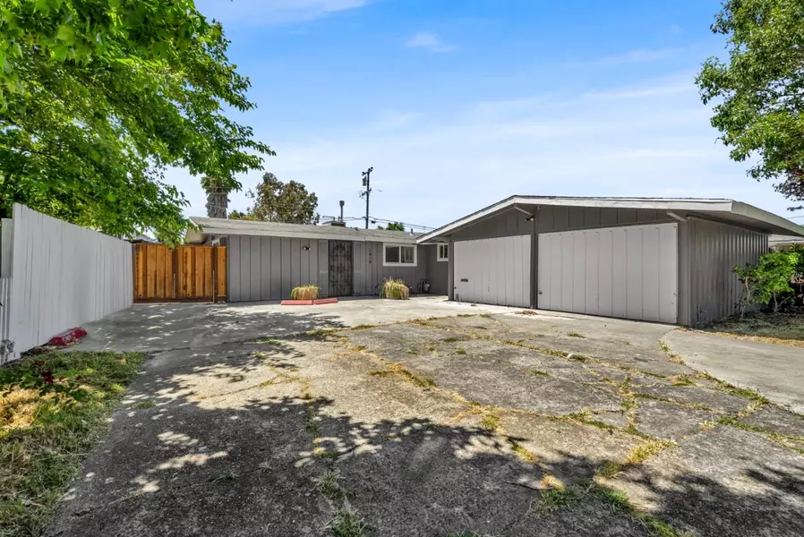 1419 Mini DR, Vallejo, CA 94589