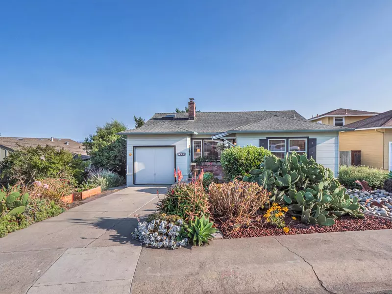 1609 Escalona DR, Santa Cruz, CA 95060