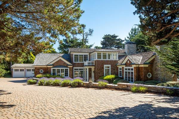 50 Yankee Point DR, Carmel Highlands, CA 93923