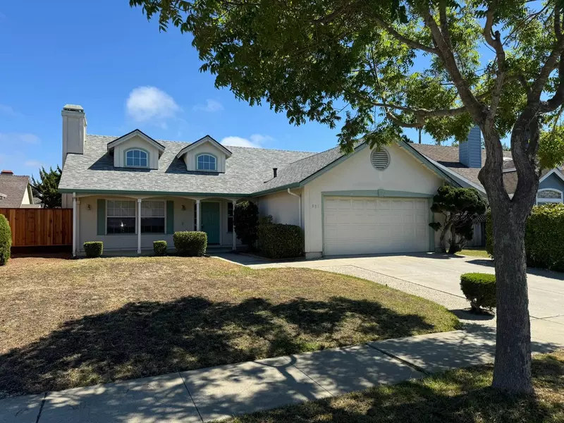 801 Danbury ST, Salinas, CA 93906