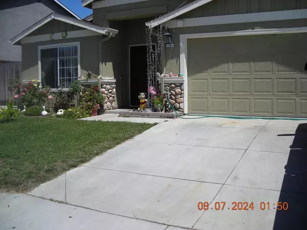 Hollister, CA 95023,2351 Driftwood CT