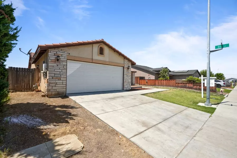 21551 S Eli AVE, Dos Palos, CA 93620