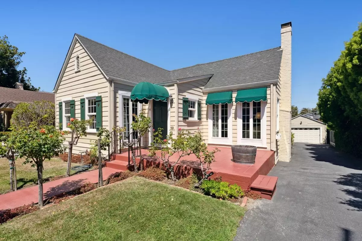 Burlingame, CA 94010,1112 Vancouver AVE