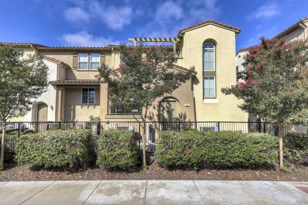 806 Mente Linda LOOP, Milpitas, CA 95035