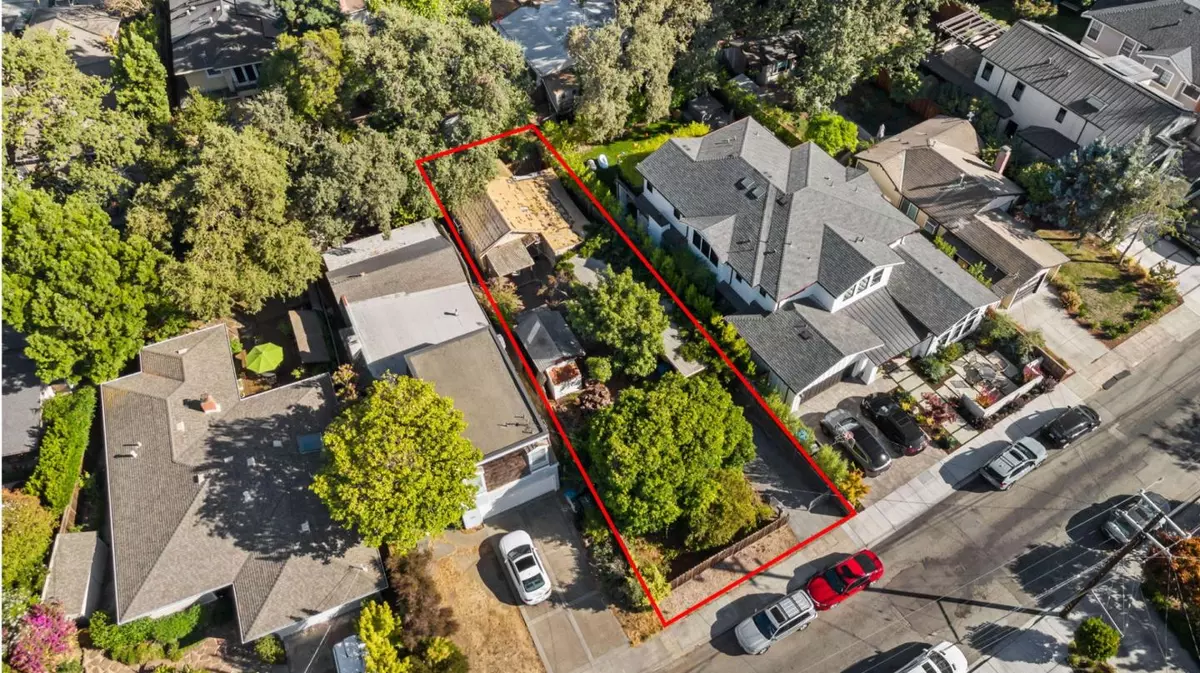 San Carlos, CA 94070,1737 Greenwood AVE