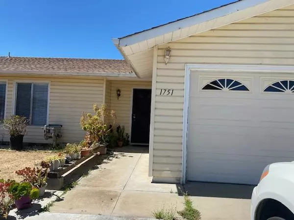 Salinas, CA 93906,1751 Cascade CT