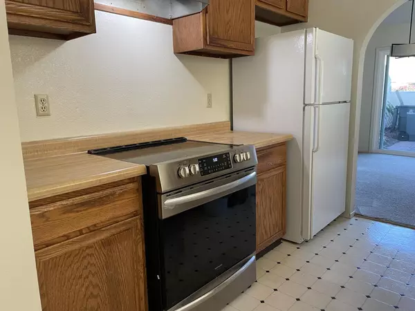 Santa Cruz, CA 95060,1728 Escalona DR