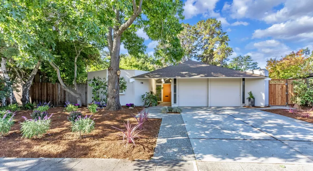 961 Eichler DR, Mountain View, CA 94040