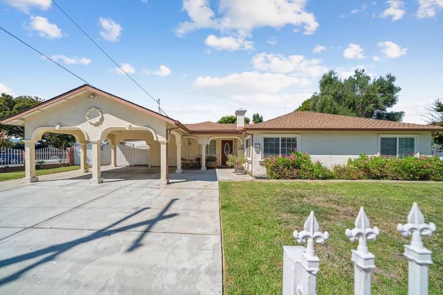 East Palo Alto, CA 94303