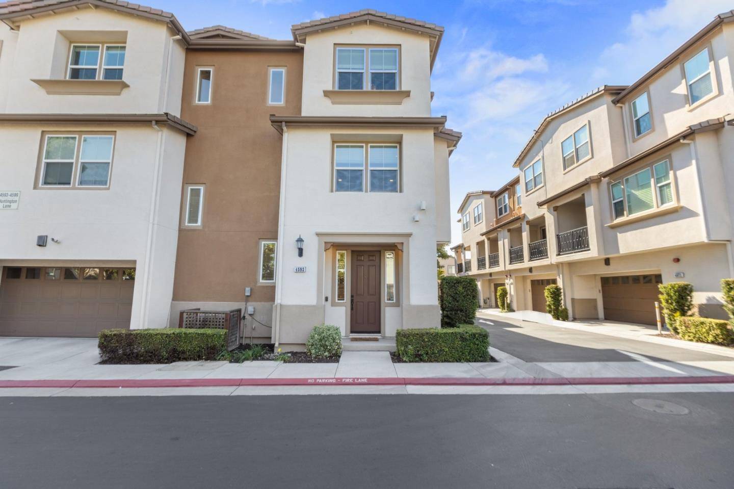 4593 Huntington LN, San Jose, CA 95136