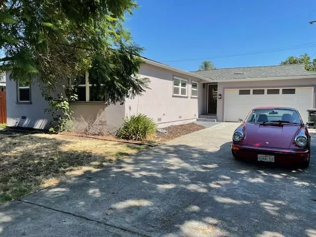 Santa Clara, CA 95051,2229 Brown AVE