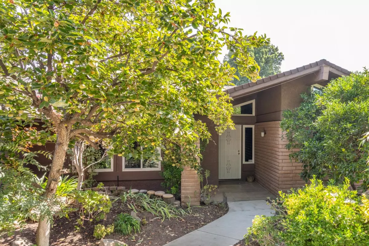 Clovis, CA 93611,93 Whittier AVE