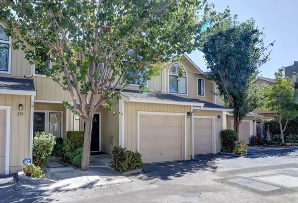 Santa Clara, CA 95050,217 Saratoga CT