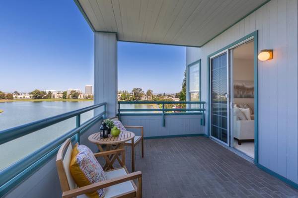 720 Promontory Point LN 2303, Foster City, CA 94404