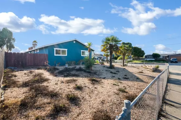 Marina, CA 93933,485 Forest CIR