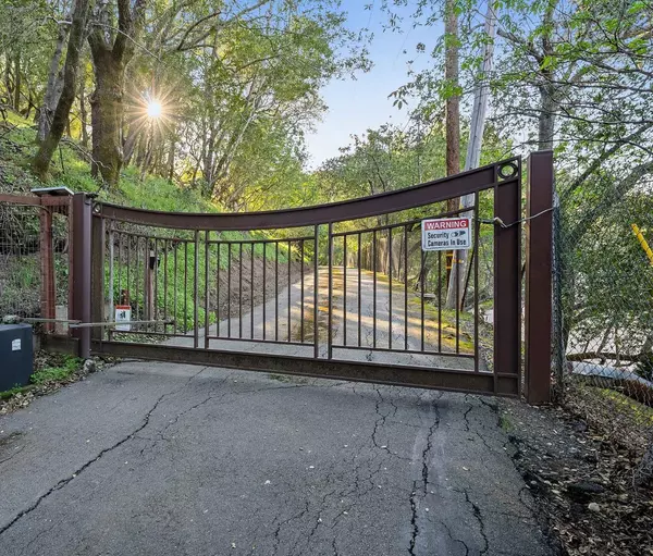 Lafayette, CA 94549,3533 Springhill RD