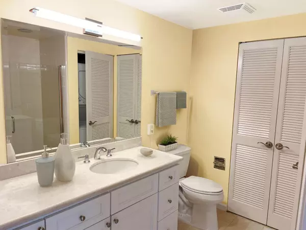 San Mateo, CA 94401,1 Baldwin 417