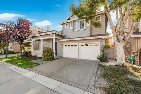 Redwood Shores, CA 94065,704 Rainsong LN