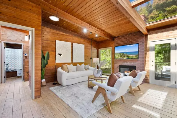 Palo Alto, CA 94306,3949 Park BLVD