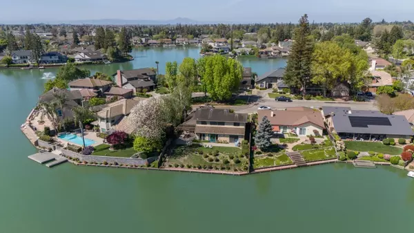 Stockton, CA 95207,5826 Widgeon CT