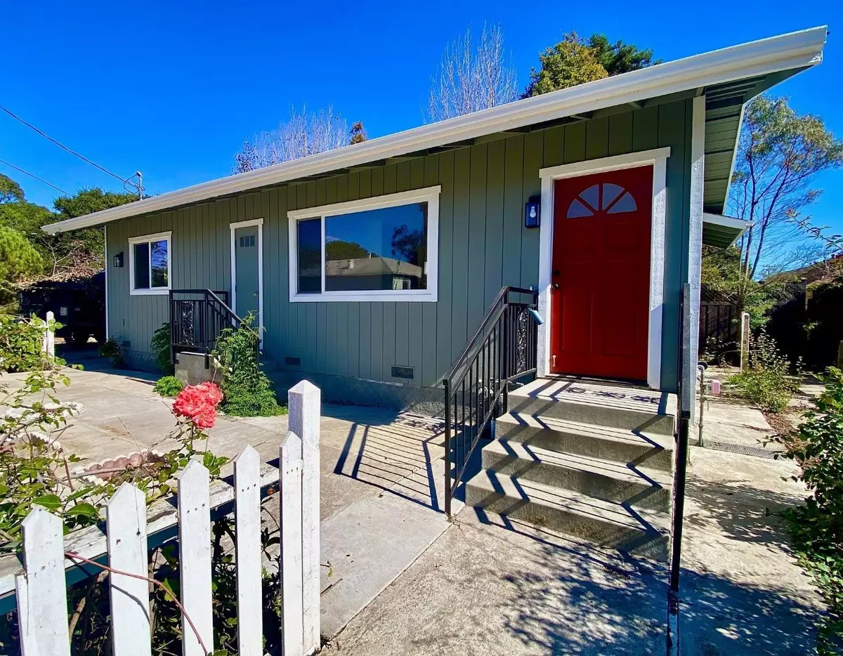 Santa Cruz, CA 95062,1045-1049 Brommer ST