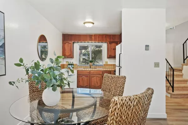 Aptos, CA 95003,113 Madeline DR 7