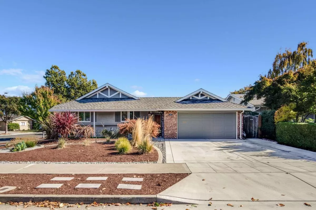 Sunnyvale, CA 94087,742 Holbrook PL