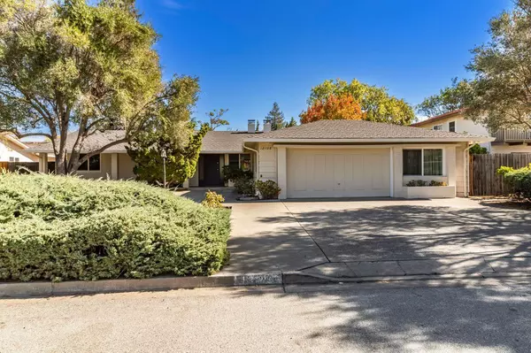 12108 Ingrid CT, Saratoga, CA 95070