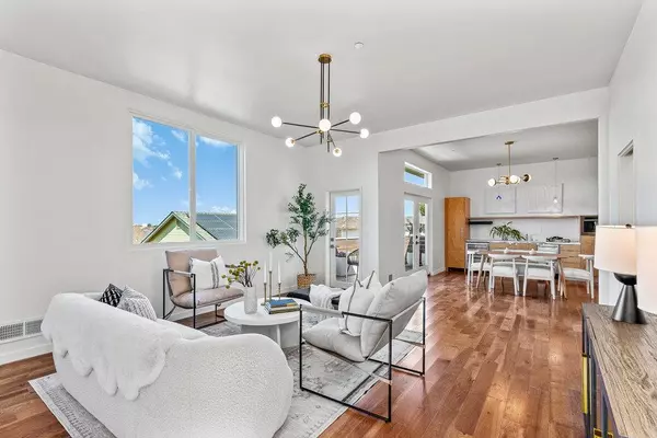 Marina, CA 93933,3059 California AVE