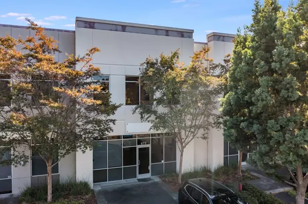 Fremont, CA 94539,975 Corporate WAY