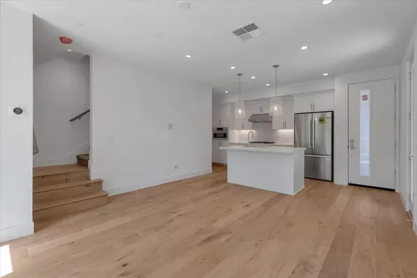 Los Gatos, CA 95032,13166 Sepulveda CIR