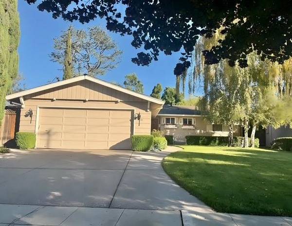 810 Cottonwood DR, Cupertino, CA 95014