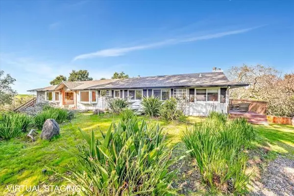 Los Altos Hills, CA 94022,12510 Minorca CT